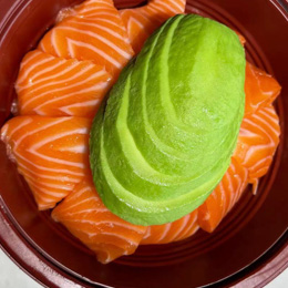 Saumon et avocat